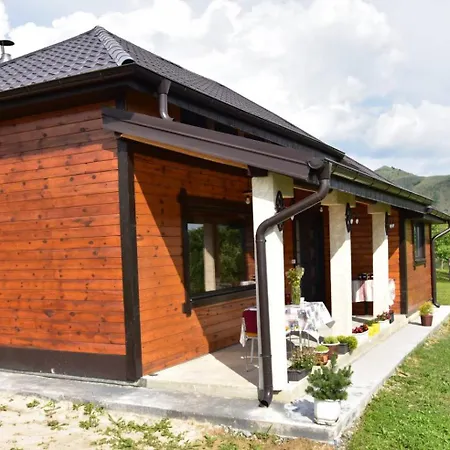 Semesterbostad Kucica Od Drveta 1 Kopaonik