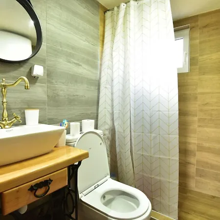 Kucica Od Drveta 1 * קופאוניק