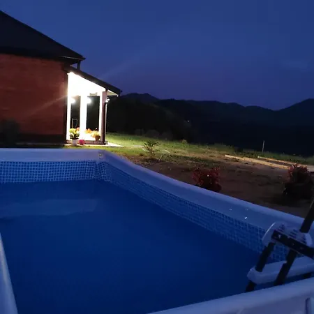 Kucica Od Drveta 1 קופאוניק