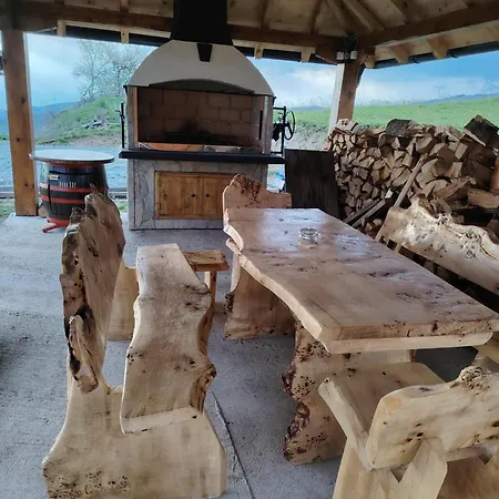 Kucica Od Drveta 1 *