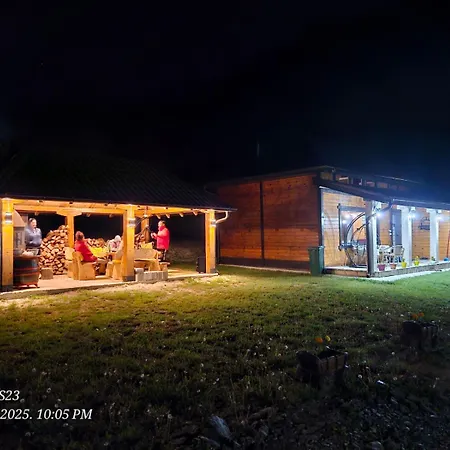 Kucica Od Drveta 1 펜션