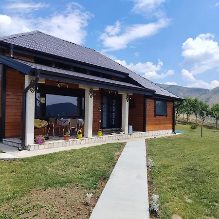 בית נופש Kucica Od Drveta 1