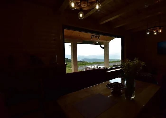 Kucica Od Drveta 1 *