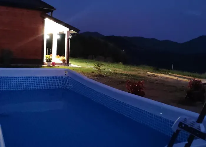 Kucica Od Drveta 1 카파오닉