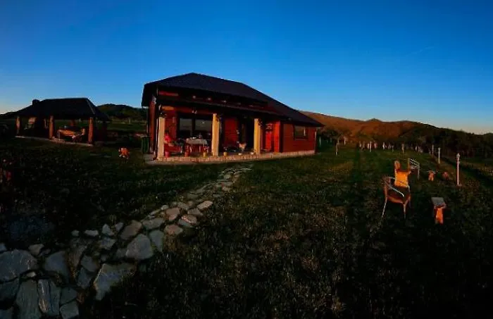 Kucica Od Drveta 1 카파오닉