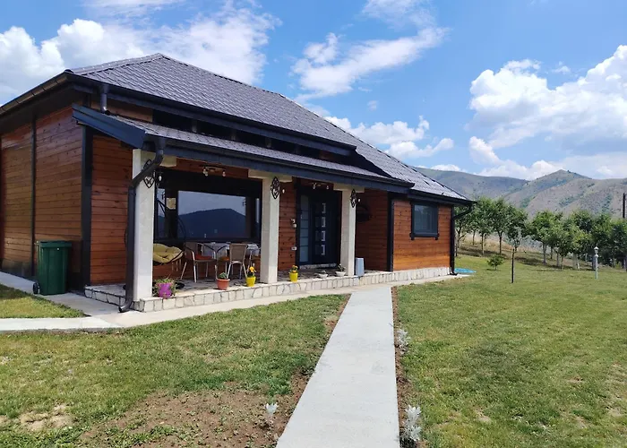 펜션 Kucica Od Drveta 1